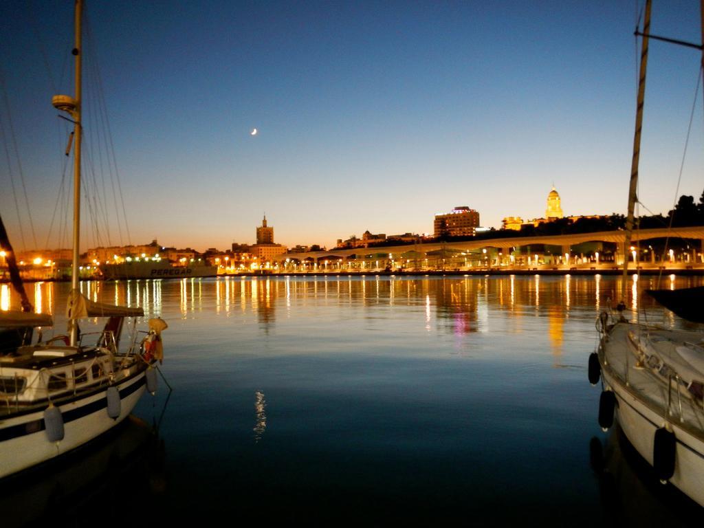 Apartamentos Momas La Casa De Mamá Malaga Bagian luar foto