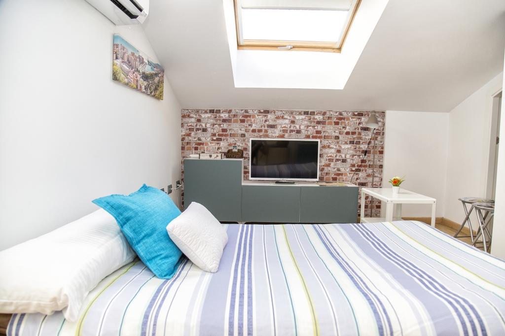 Apartamentos Momas La Casa De Mamá Malaga Bagian luar foto