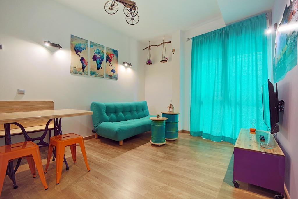 Apartamentos Momas La Casa De Mamá Malaga Bagian luar foto