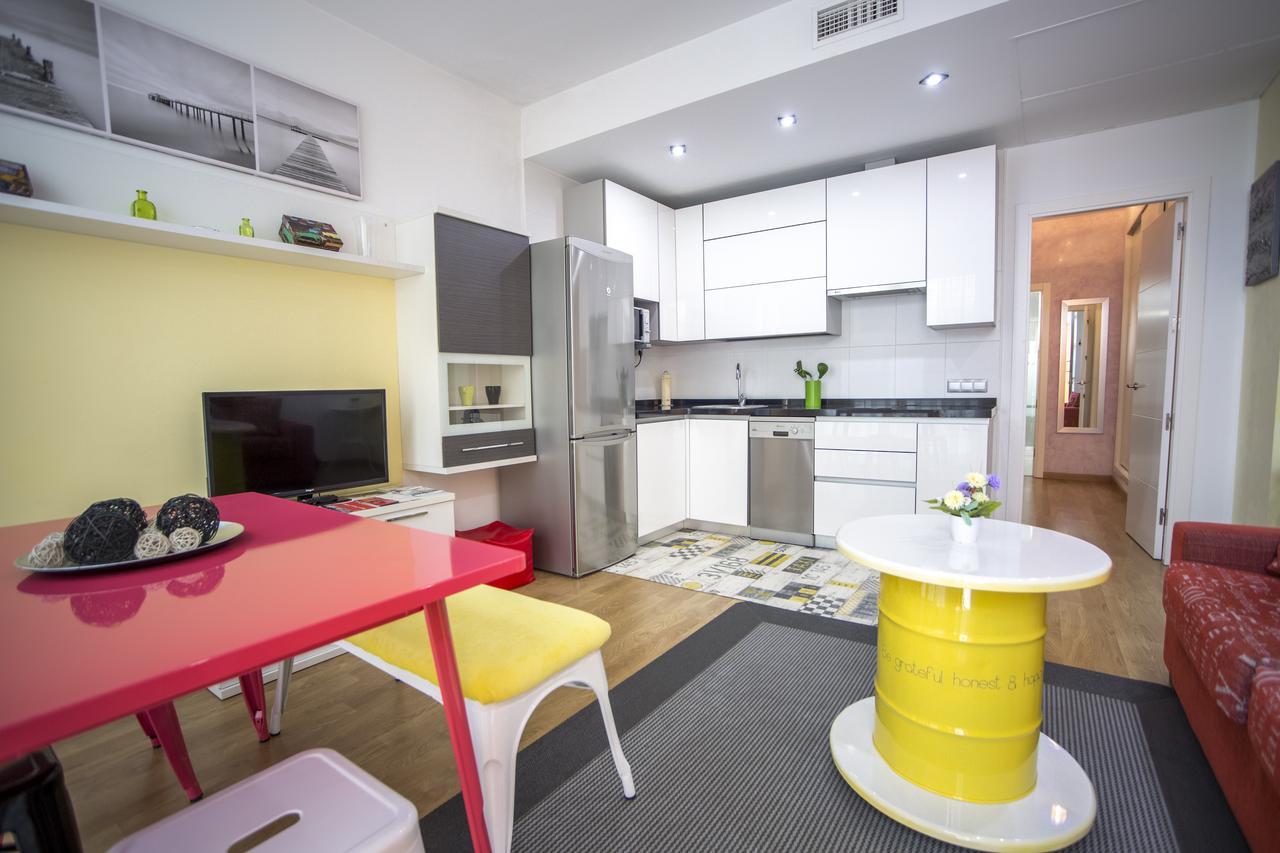 Apartamentos Momas La Casa De Mamá Malaga Bagian luar foto