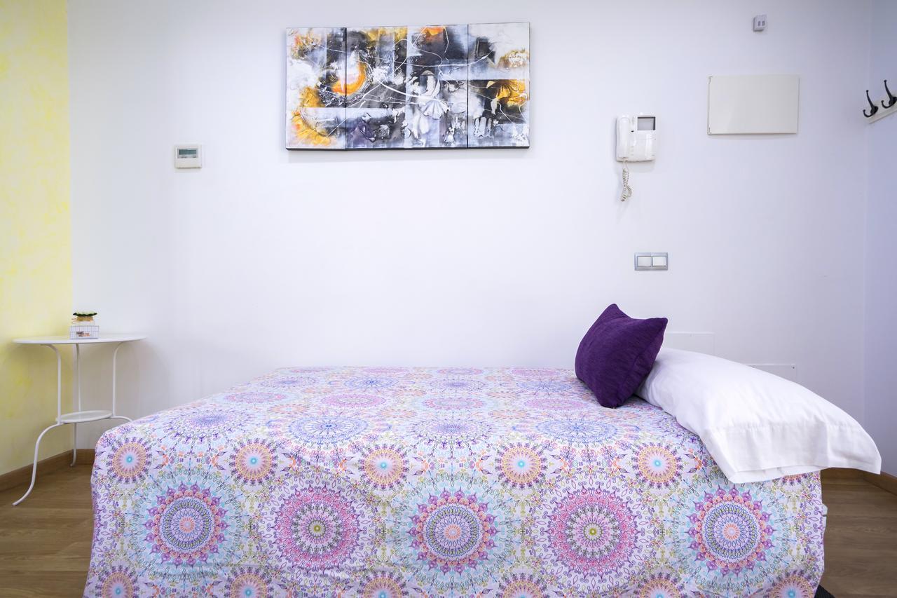 Apartamentos Momas La Casa De Mamá Malaga Bagian luar foto