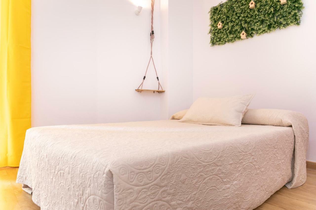 Apartamentos Momas La Casa De Mamá Malaga Bagian luar foto
