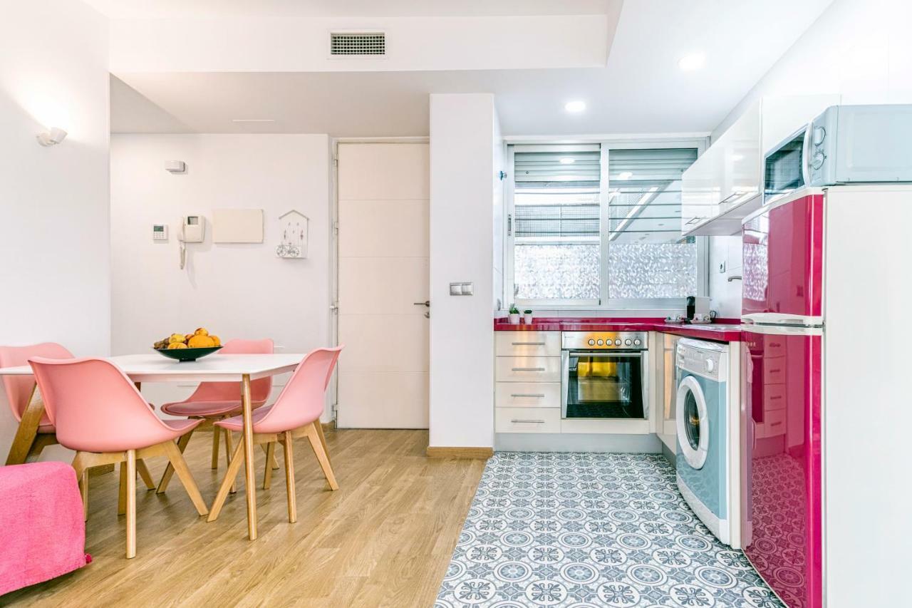 Apartamentos Momas La Casa De Mamá Malaga Bagian luar foto