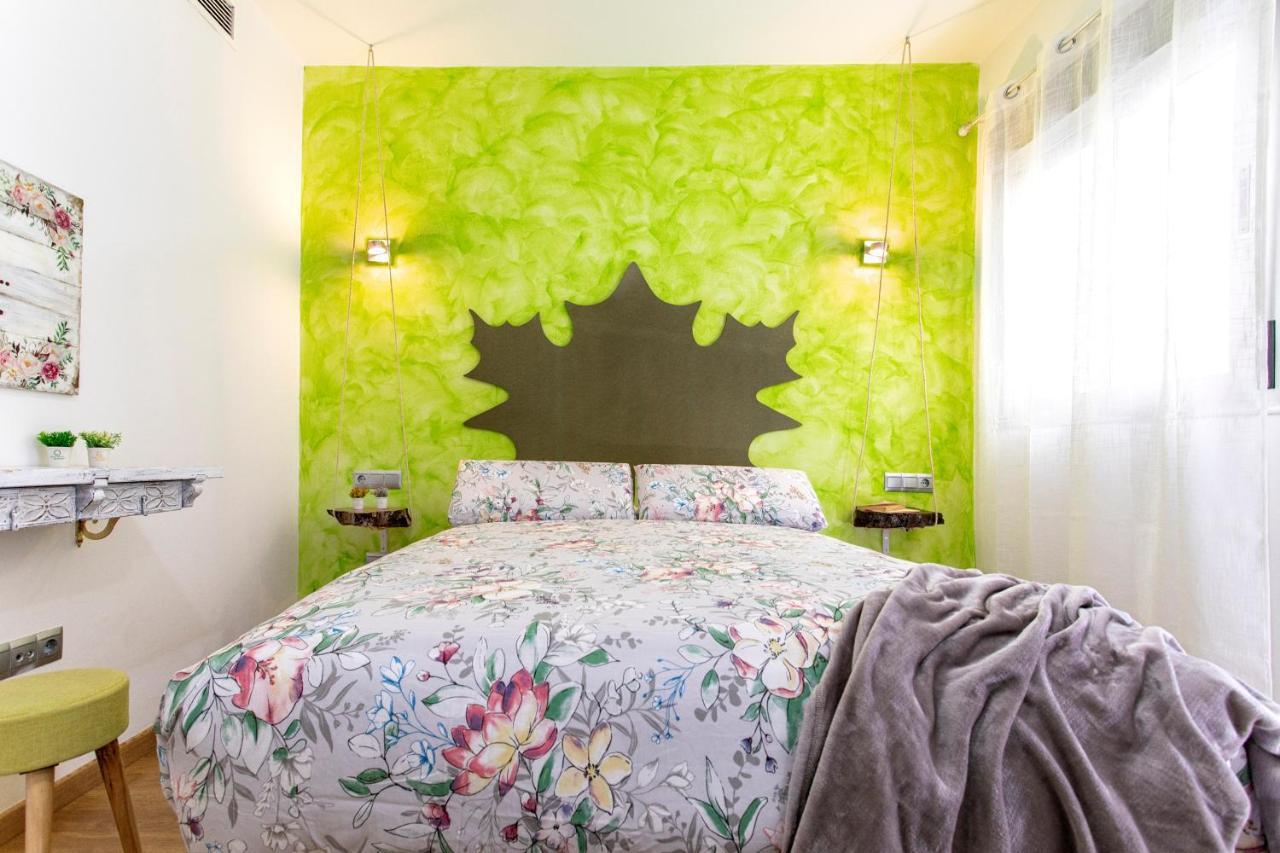 Apartamentos Momas La Casa De Mamá Malaga Bagian luar foto